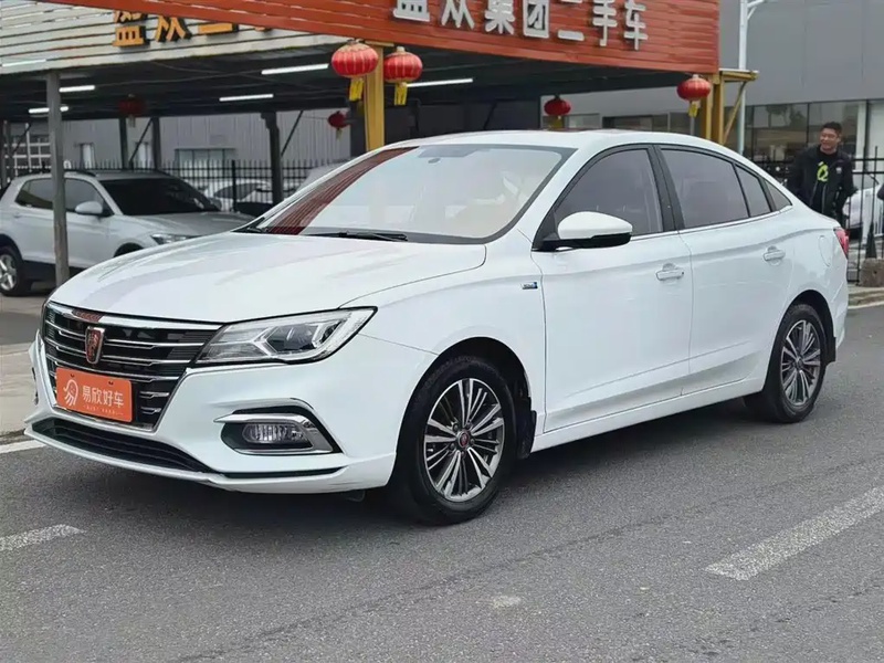 Roewe i5