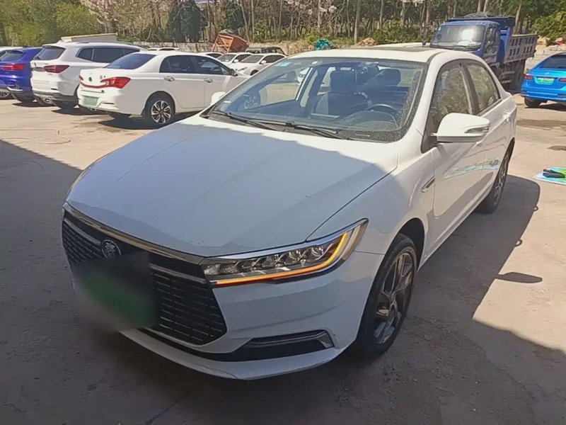 BYD Qin