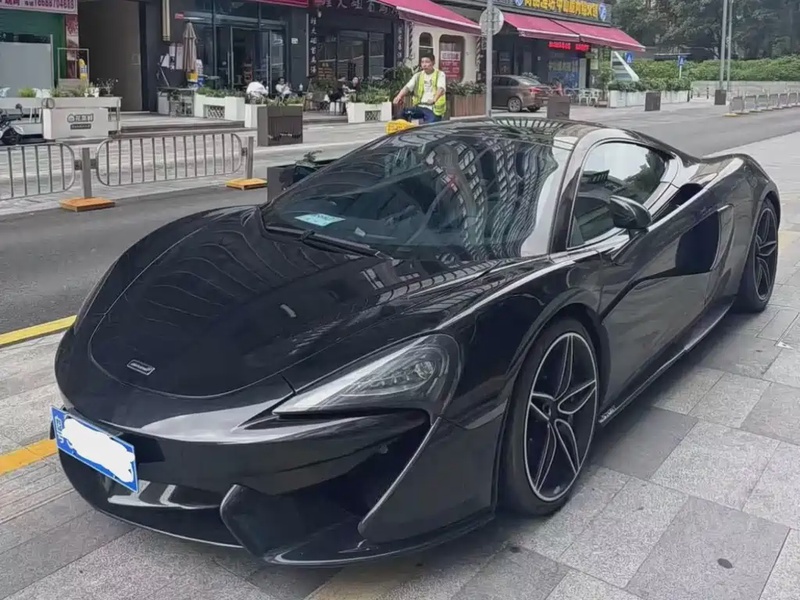 McLaren 570