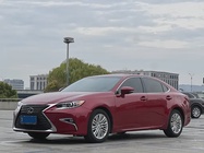 Lexus ES 2016