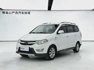 Wuling Hongguang 2015