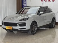 Porsche Cayenne 2021