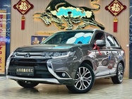 Mitsubishi Outlander 2016