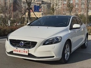 Volvo V40 2016