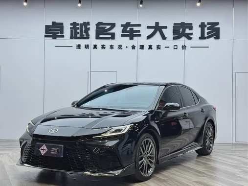 Toyota Camry 2025