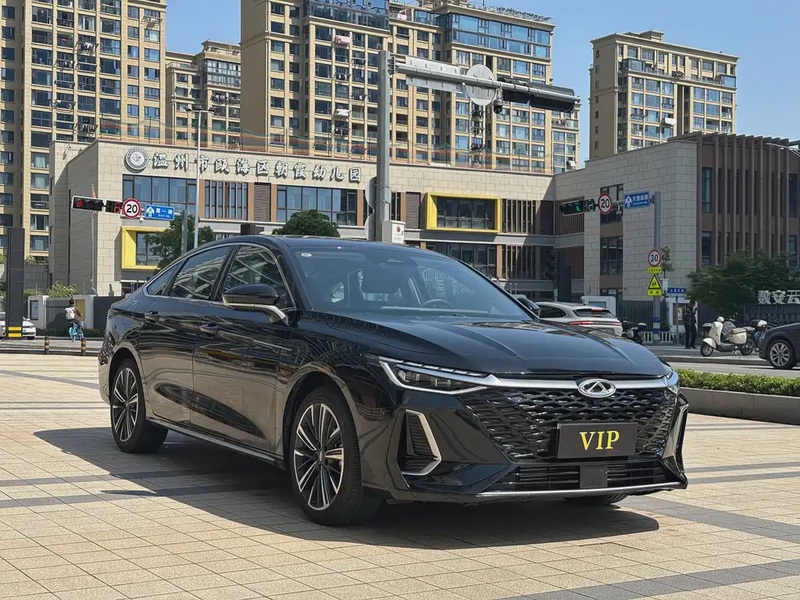 Chery Arrizo 8