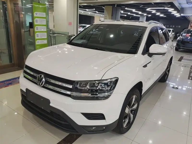 Volkswagen Tharu