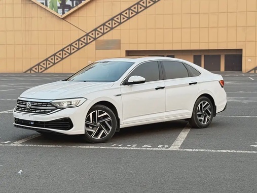 Volkswagen Sagitar 2022