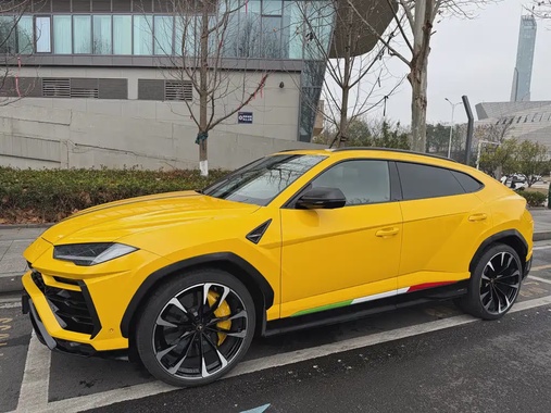 Lamborghini Urus 2019