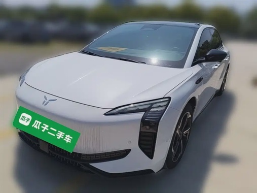 Hongqi EH7 2024