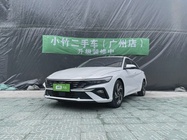 Hyundai Elantra 2023