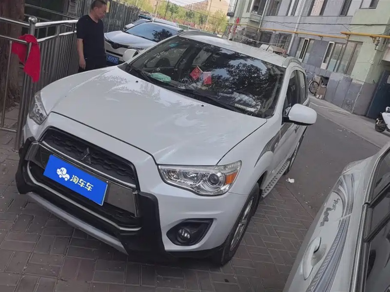 Mitsubishi ASX
