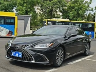 Lexus ES 2024