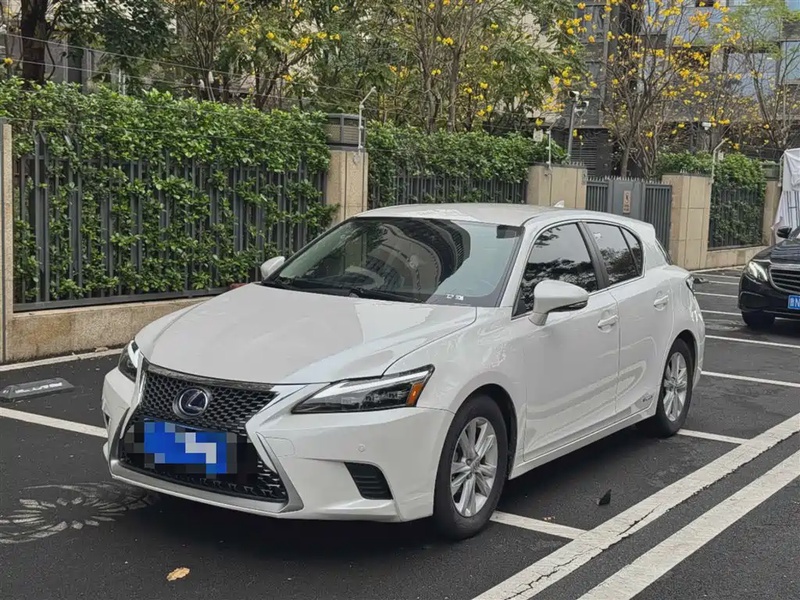 Lexus CT