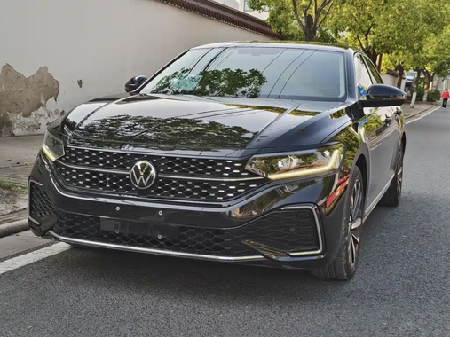 Volkswagen Passat 2022