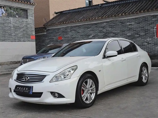 Infiniti G 2013