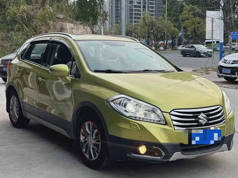 Suzuki S-Cross