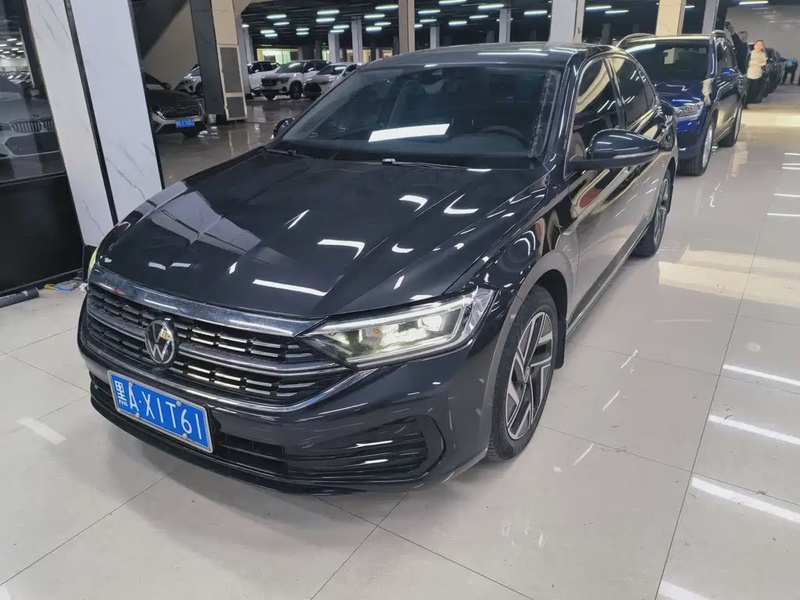 Volkswagen Sagitar
