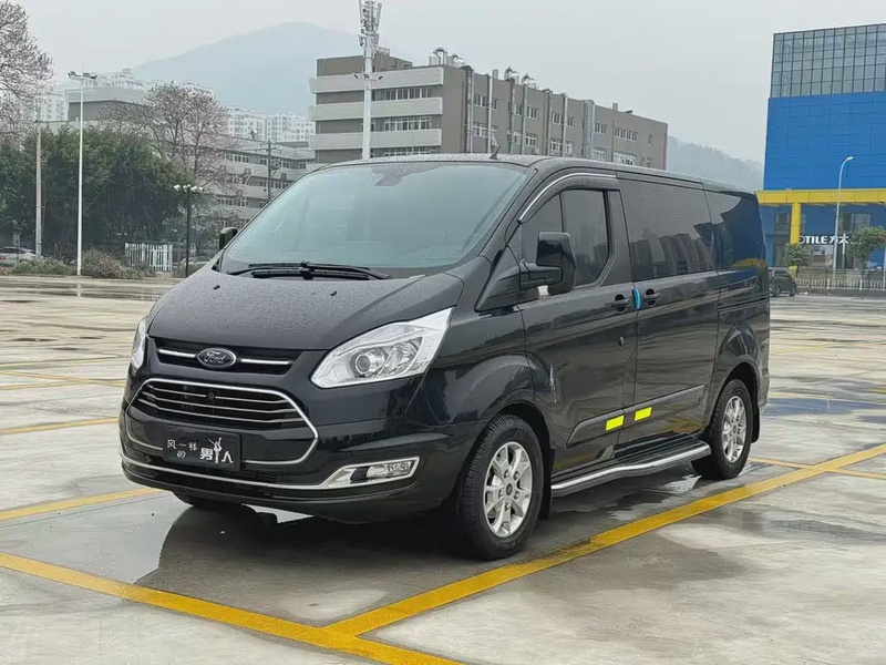 Ford Tourneo