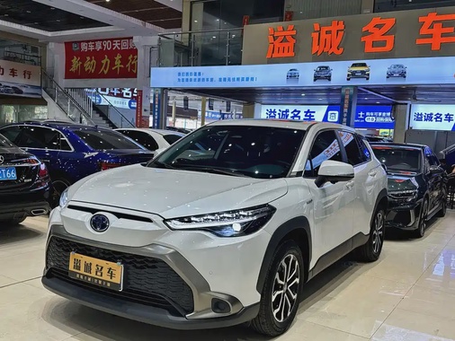 Toyota Frontlander 2024