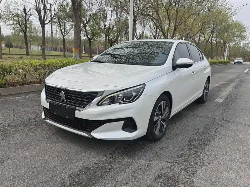Peugeot 408