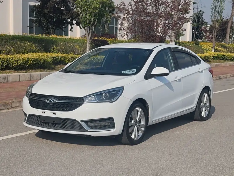Chery Arrizo 5
