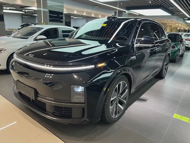 Li Auto L7