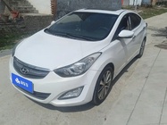 Hyundai Elantra 2015