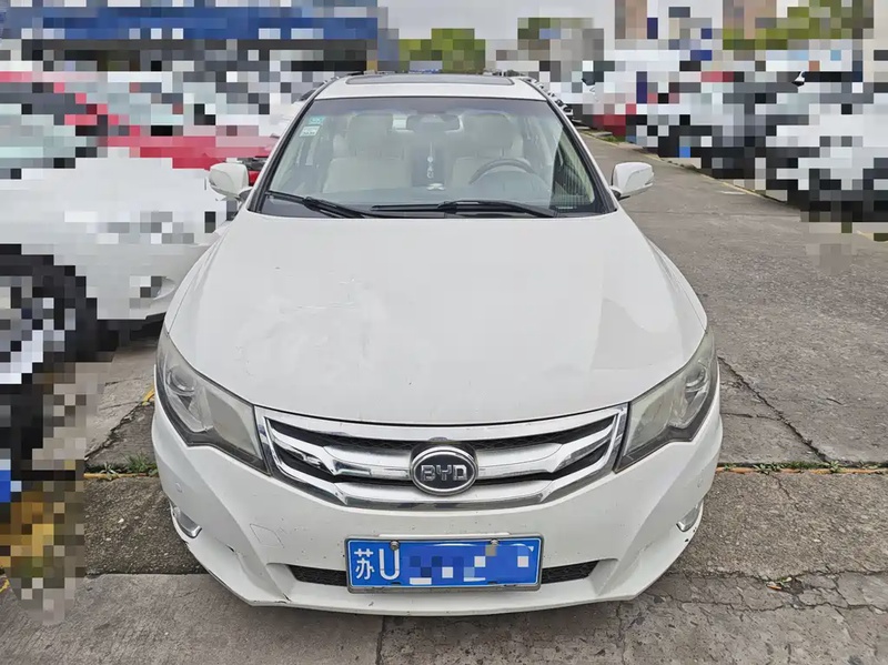 BYD Surui