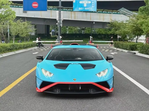 Lamborghini Huracan 2024