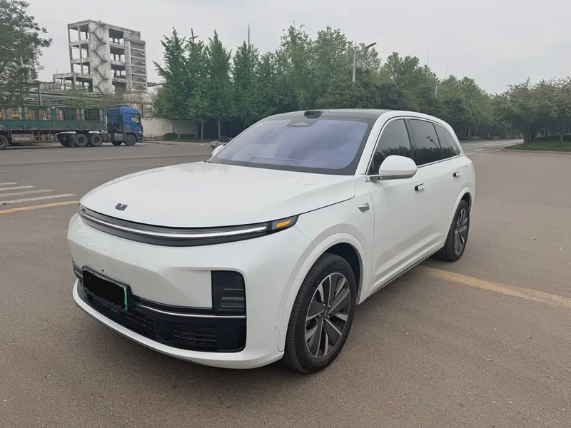 Li Auto L7