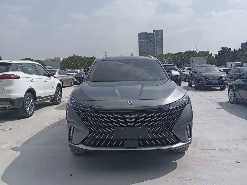 Roewe RX5