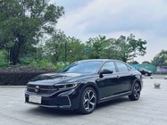 Volkswagen Passat 2023