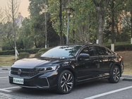 Volkswagen Passat 2022
