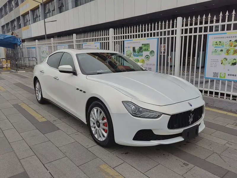 Maserati Ghibli