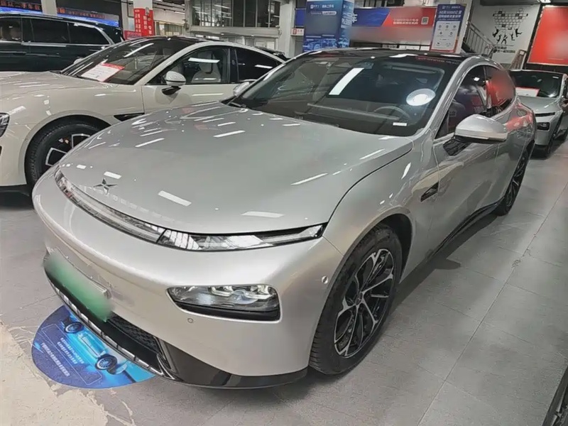 XPeng P7