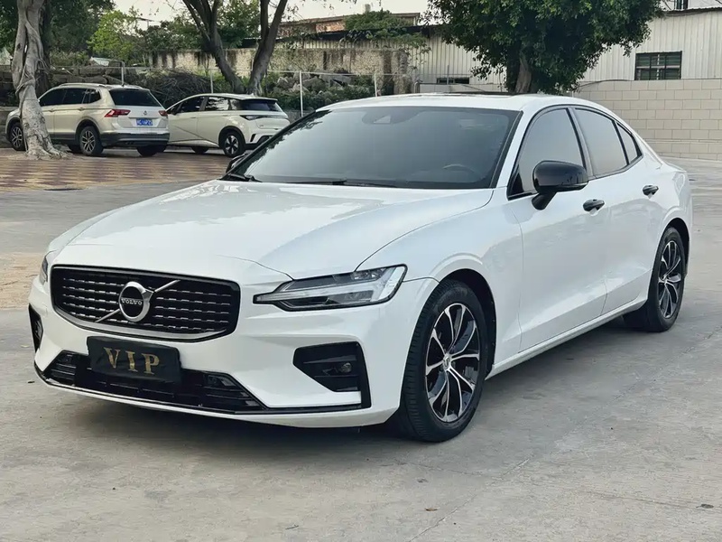 Volvo S60