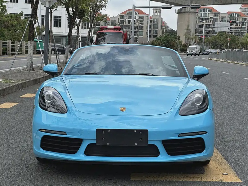 Porsche 718