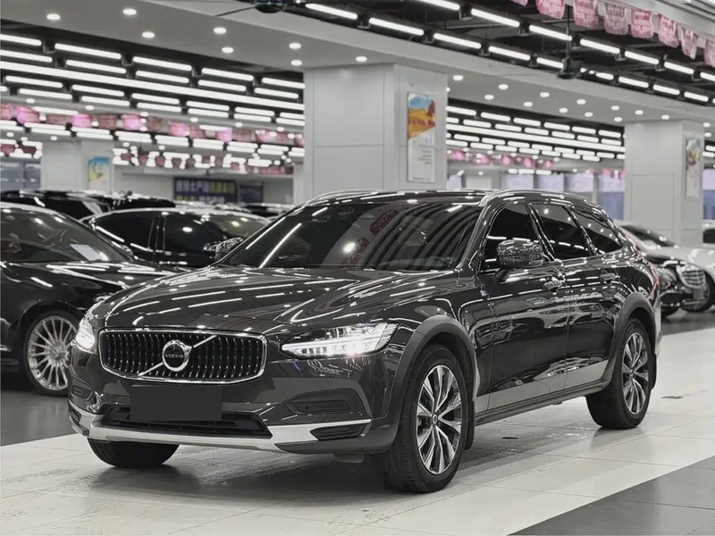 Volvo V90
