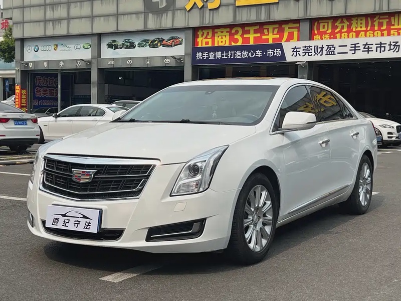 Cadillac XTS