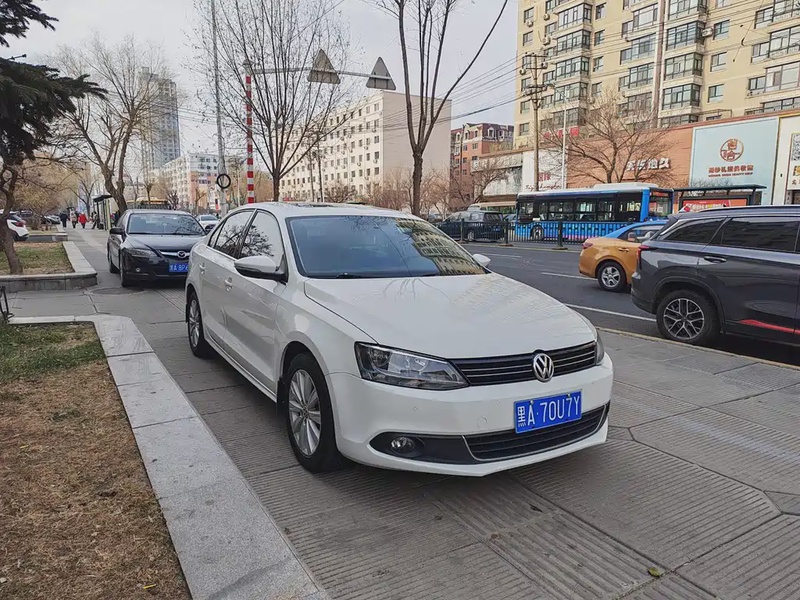 Volkswagen Sagitar