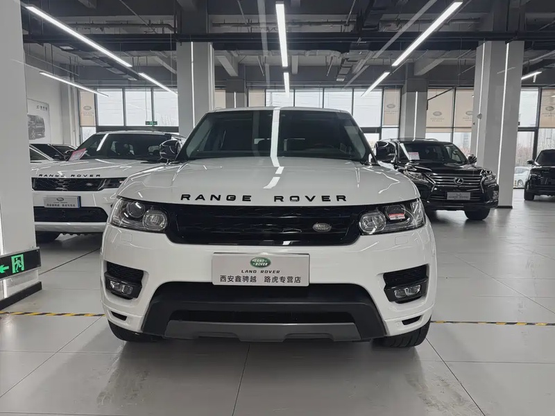 Land Rover Sport