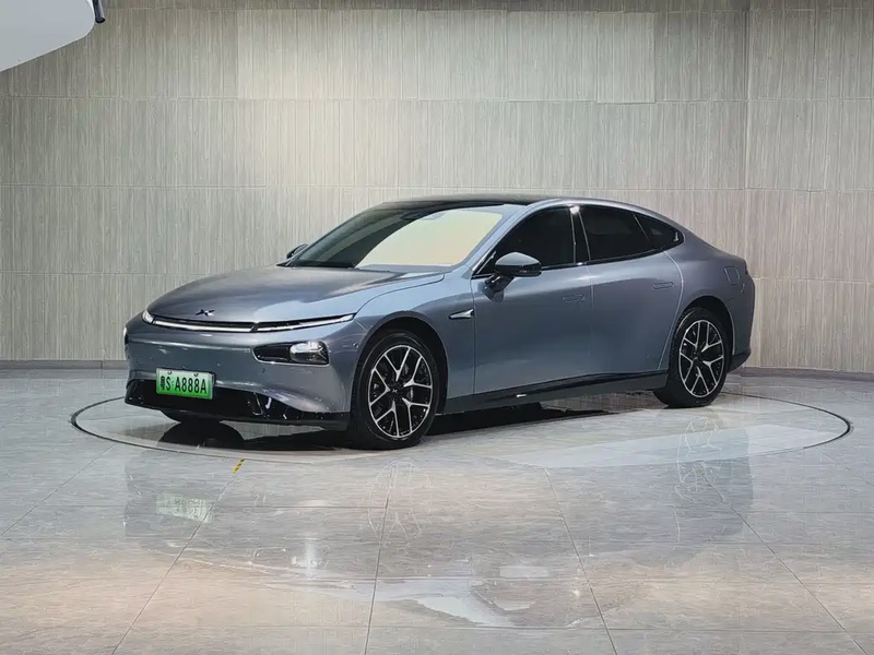XPeng P7