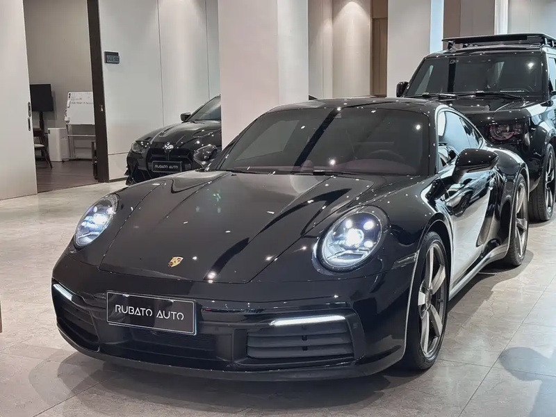 Porsche 911