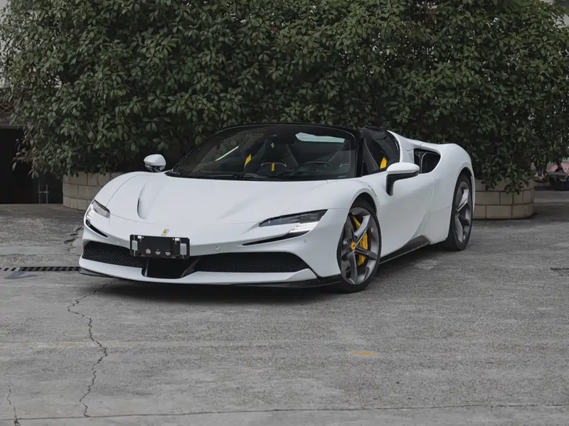Ferrari SF90