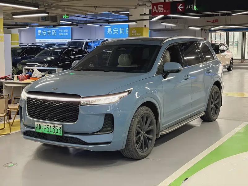 Li Auto ONE