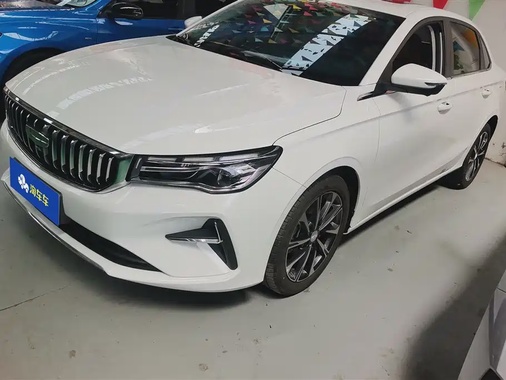 Geely Emgrand 2025