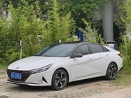 Hyundai Elantra 2022