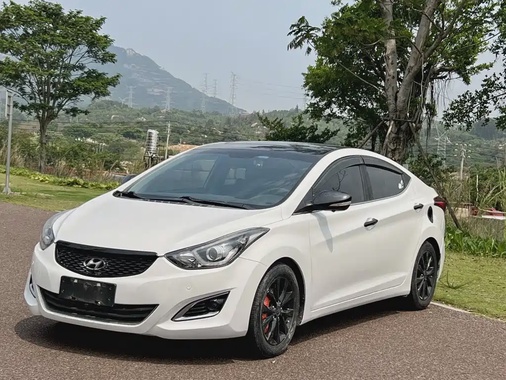 Hyundai Elantra 2017