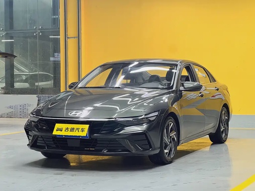 Hyundai Elantra 2024